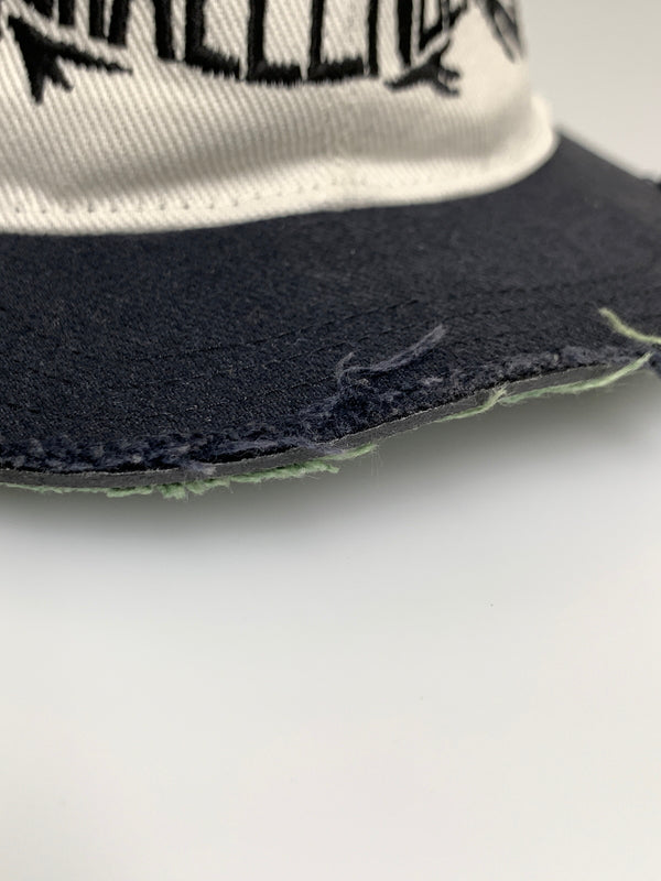 【現状渡し品】【メンズ/レディース】 CHALLENGER チャレンジャー FISH LOGO CAP 初期 ツバ切り フィッシュ ロゴ キャップ 帽子 メッシュキャップ 185-260723-em-20-min カラー：ホワイト/ブラック 万代Net店