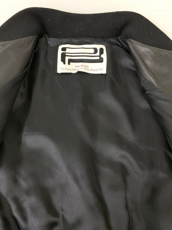 【中古品】【メンズ】 PIHAKAPI ピハカピ LEATHER BLOUSON 19A90PHU37 レザー ブルゾン メンズ アウター 革 ラムレザー 141-260720-em-47-min サイズ：M カラー：ブラック 万代Net店