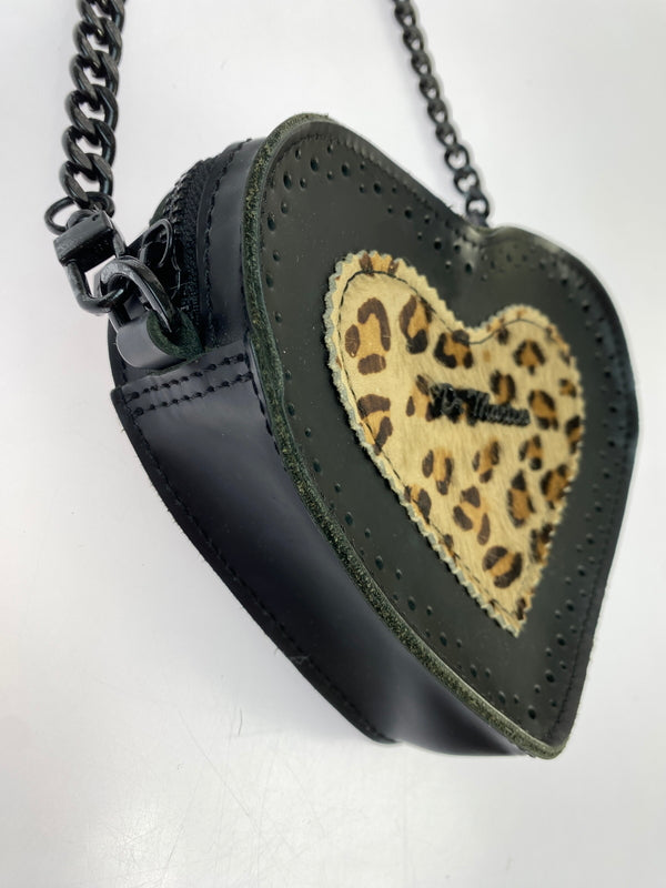 【中古品】【レディース】 DR.MARTENS ドクターマーチン ハート チェーン ショルダーバッグ カバン 188-260723-jt-18-min カラー：ブラック 万代Net店