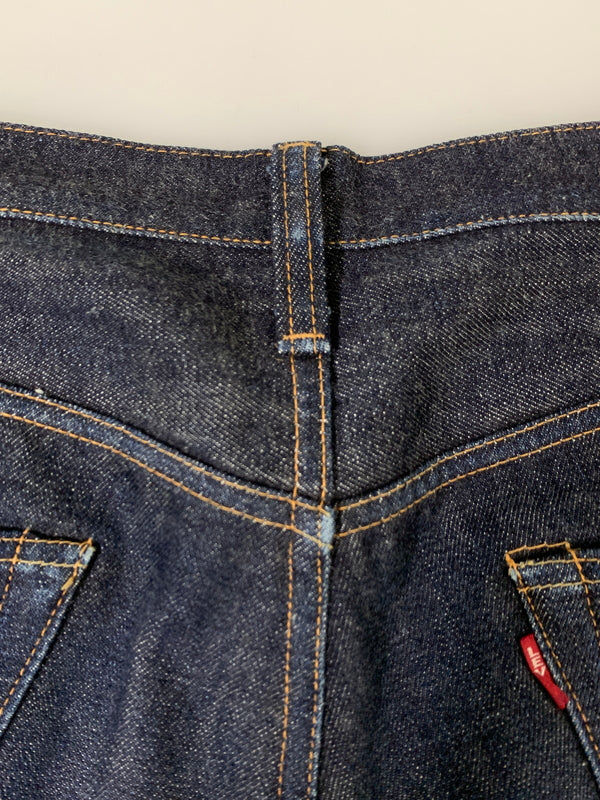 【中古品】【メンズ】 LVC リーバイス 1947 MODEL 501XX DENIM PANTS 00'S 1947年仕様 501XX 復刻 デニム パンツ メンズ ボトムス ジーパン ジーンズ 156-260720-em-37-min サイズ：W36×L36 カラー：インディゴ 万代Net店