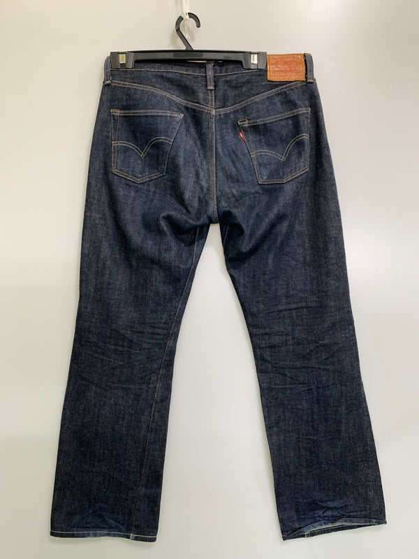 【中古品】【メンズ】 LVC リーバイス 1947 MODEL 501XX DENIM PANTS 00'S 1947年仕様 501XX 復刻 デニム パンツ メンズ ボトムス ジーパン ジーンズ 156-260720-em-37-min サイズ：W36×L36 カラー：インディゴ 万代Net店