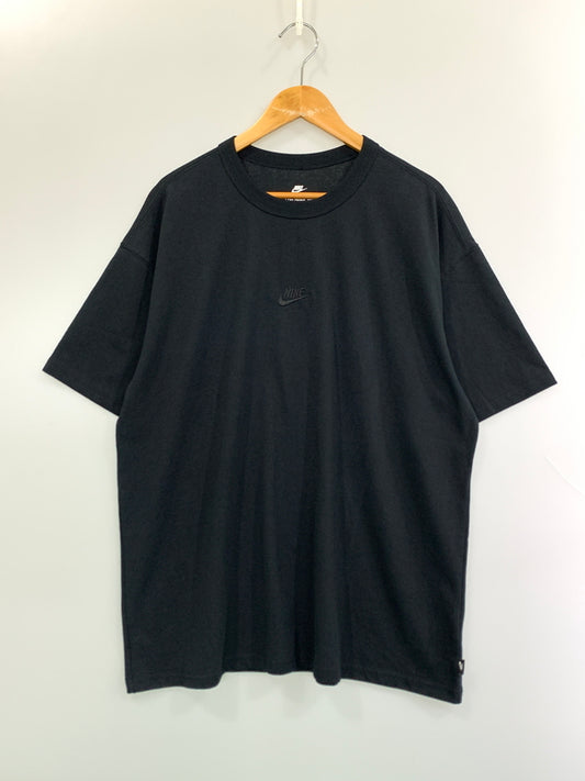 【中古品】【メンズ】 NIKE ナイキ AS M NSW PREM ESSNTL SUST TEE プレミアム エッセンシャル サステナブル ティー DO7393-010 半袖 ショートスリーブ Tシャツ 148-260724-hu-08-min サイズ：XXL カラー：ブラック 万代Net店
