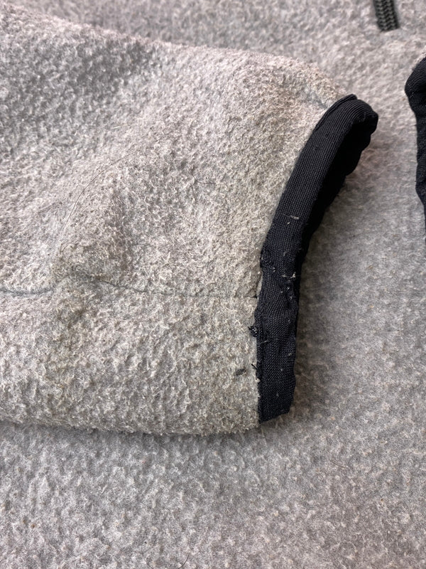 【中古品】【メンズ】 PATAGONIA パタゴニア REVERSIBLE GLISSADE PULLOVER 30273 90S USA製 リバーシブル グリセード プルオーバー メンズ アウター ナイロン フリース 144-260724-jt-01-min サイズ：M カラー：ブラック/グレー 万代Net店