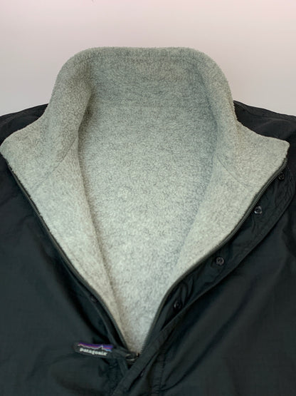 【中古品】【メンズ】 PATAGONIA パタゴニア REVERSIBLE GLISSADE PULLOVER 30273 90S USA製 リバーシブル グリセード プルオーバー メンズ アウター ナイロン フリース 144-260724-jt-01-min サイズ：M カラー：ブラック/グレー 万代Net店