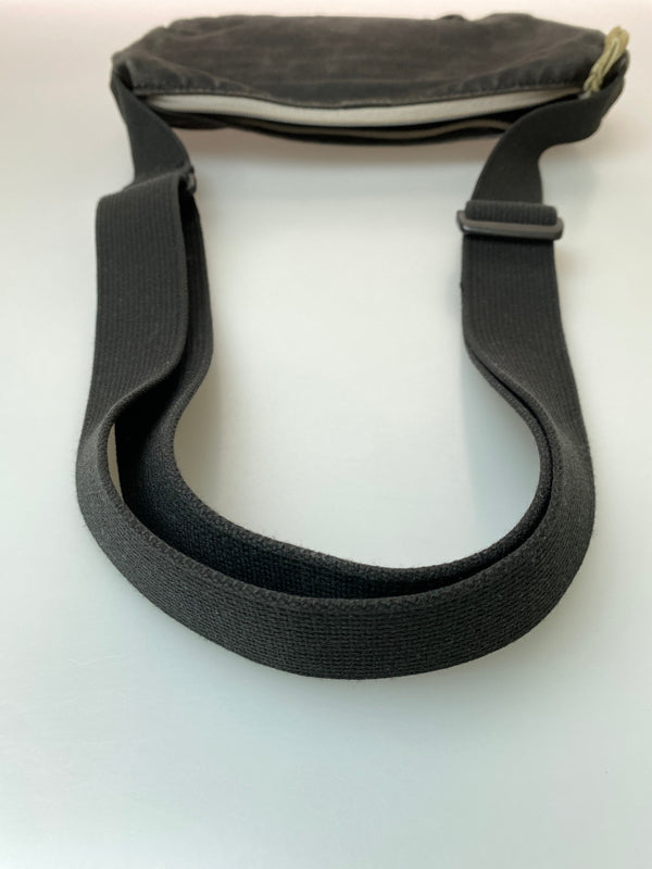 【中古品】【メンズ】 PORTER ポーター BEAT ショルダーバッグ カバン 188-260729-AS-30-min カラー：ブラック 万代Net店
