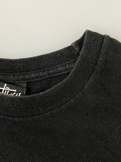 【中古品】【メンズ】 STUSSY ステューシー × SASQUATCH FABRIX. サスクワァッチファブリックス PRINT TEE プリント 半袖 Tシャツ 142-260721-zi-12-min サイズ：M カラー：ブラック 万代Net店