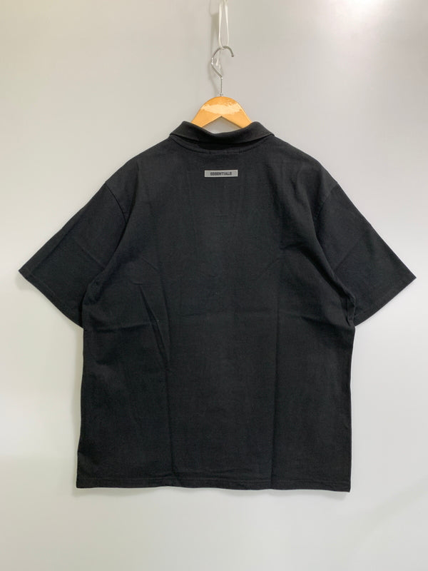 【中古品】【メンズ】 FEAR OF GOD フィアオブゴッド S/S POLO SHIRT 半袖 ポロシャツ メンズ トップス エッセンシャルズ 142-260723-em-37-min サイズ：M カラー：ブラック 万代Net店
