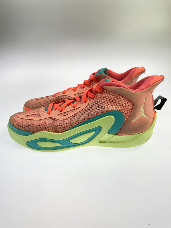 【中古品】【メンズ】 NIKE ナイキ GS JORDAN TATUM 1 DX5359-600 ジョーダン 靴 シューズ スニーカー 166-260730-hu-01-min サイズ：24.5cm US6.5Y カラー：ROSE PALE/VOLT DISCRET 万代Net店