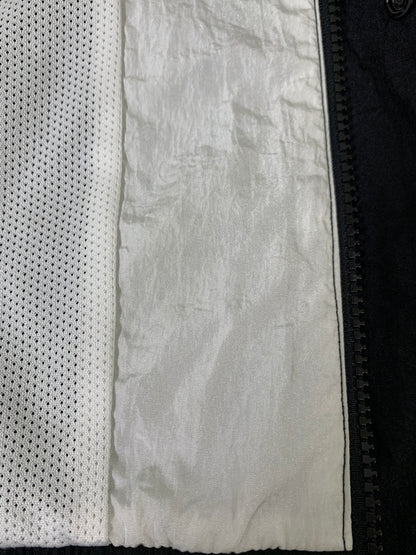 【中古品】【メンズ】 NIKE ナイキ NYLON JACKET DD1089-011 ナイロンジャケット メンズ ライトアウター フーディー 148-260723-em-39-min サイズ：L カラー：ブラック系 万代Net店
