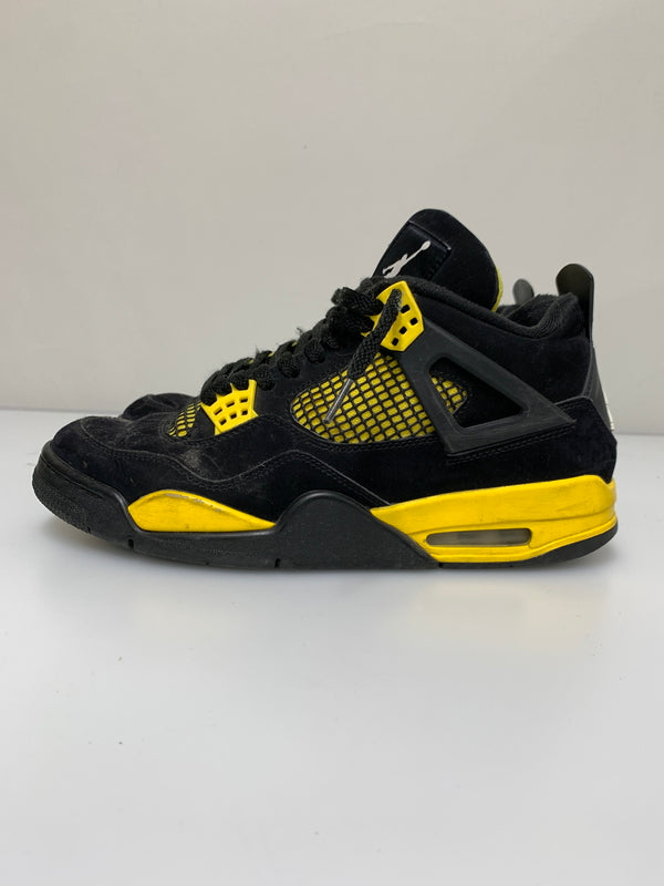 【現状渡し品】【メンズ】 NIKE ナイキ AIR JORDAN 4 RETRO THUNDER DH6927-017 エアジョーダン4 レトロ サンダー スニーカー メンズ シューズ 靴 160-260723-em-02-min サイズ：28.0cm カラー：ブラック/イエロー 万代Net店
