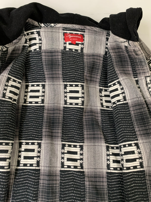 【中古品】【メンズ】 SUPREME シュプリーム HOODED SHADOW PLAID SHIRT フーデッド シャドウ プレイド シャツ トップス 長袖 ロングスリーブ 149-260728-hu-11-min サイズ：L カラー：グレー/ブラック/ホワイト（チェック柄） 万代Net店