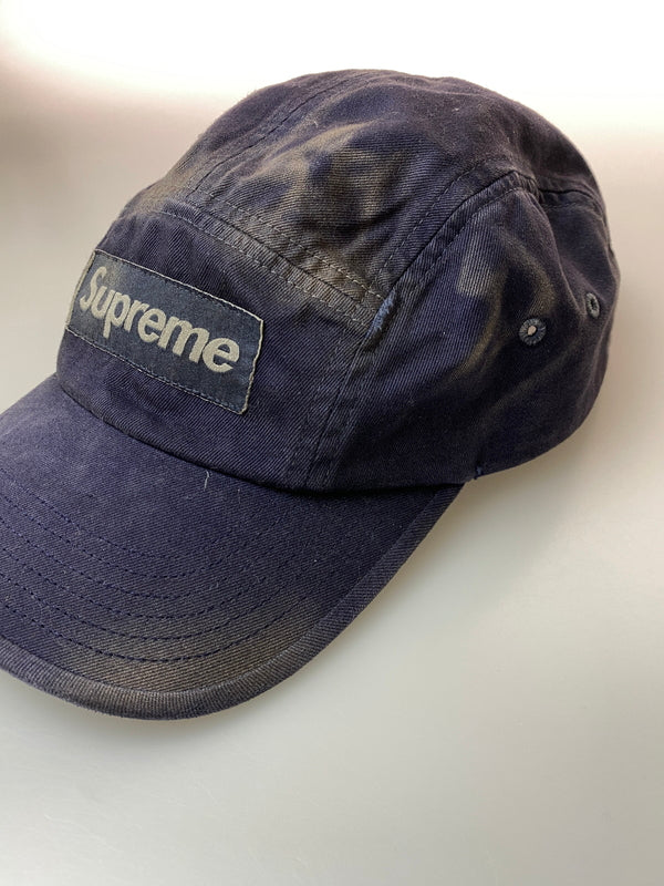【中古品】 SUPREME シュプリーム OVERDYED CAMP CAP NAVY オーバーダイ キャンプ キャップ ネイビー 帽子 185-260728-hu-34-min サイズ：なし カラー：ネイビー 万代Net店