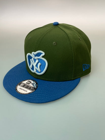 【中古品】 NEW ERA ニューエラ 9FIFTY NEW YORK YANKEES BIG APPLE LOGO CAP ナインフィフティー ニューヨーク ヤンキース ビッグアップル ロゴ キャップ 帽子 185-260728-hu-35-min 万代Net店