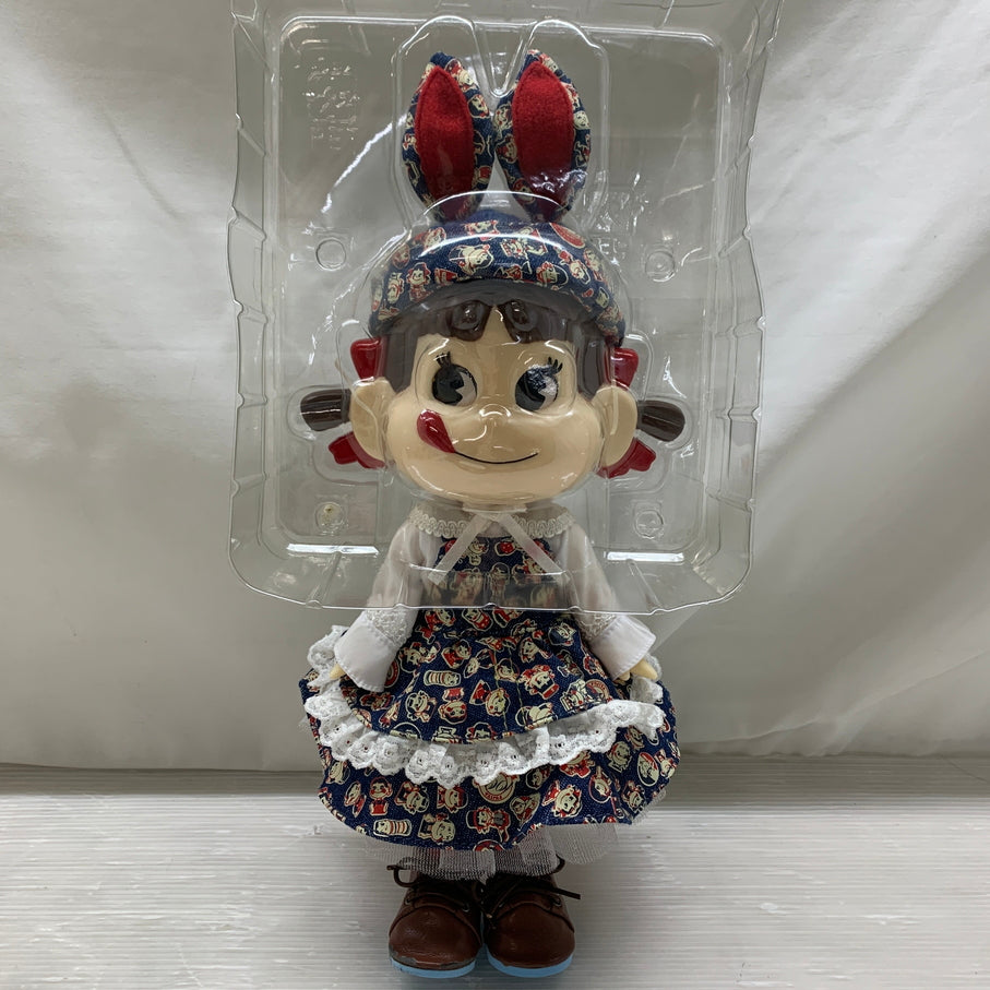 【現状渡し品】 ペコちゃんぱちくり人形 「ペコちゃん」 ペコちゃんミュージアムシリーズ 60周年記念商品 人形 不二家 038-260727-em-01-min 万代Net店