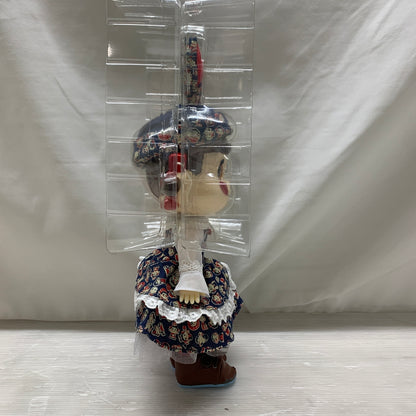 【現状渡し品】 ペコちゃんぱちくり人形 「ペコちゃん」 ペコちゃんミュージアムシリーズ 60周年記念商品 人形 不二家 038-260727-em-01-min 万代Net店