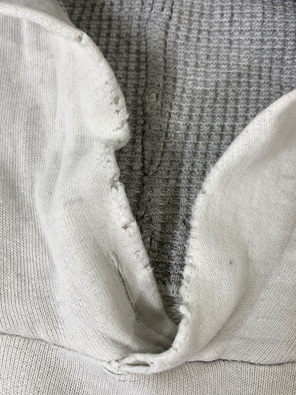 【現状渡し品】【メンズ】 VINTAGE ヴィンテージ 2TONE LS HOODED ツートーン ロングスリーブ フーデッド パーカー フーディ 146-260728-hu-12-min サイズ：タグなしのため不明 カラー：ライトグレー系 万代Net店