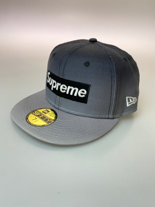 【中古品】【メンズ】 SUPREME シュプリーム ×NEW ERA ニューエラ 23SS GRADIENT BOX LOGO CAP キャップ 帽子 185-260729-AS-67-min サイズ：7 3/4 61.5cm カラー：グレー 万代Net店