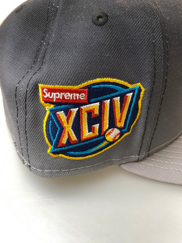 【中古品】【メンズ】 SUPREME シュプリーム ×NEW ERA ニューエラ 23SS GRADIENT BOX LOGO CAP キャップ 帽子 185-260729-AS-67-min サイズ：7 3/4 61.5cm カラー：グレー 万代Net店