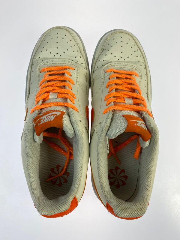 【現状渡し品】【メンズ】 NIKE ナイキ HM9862-200 COURT VISION LOW 靴 シューズ スニーカー 160-260730-hu-06-min サイズ：26.5cm カラー：オレンジ/ホワイト 万代Net店