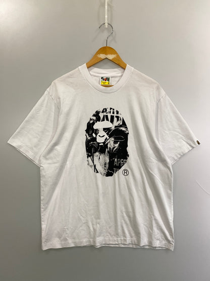 【中古品】【メンズ】 A BATHING APE アベイシングエイプ PHOTO PRINT APE HEAD TEE フォトプリント エイプ ヘッド Tシャツ 半袖Tシャツ トップス 142-260731-yn-23-min サイズ：S カラー：ホワイト 万代Net店
