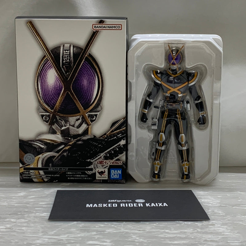 【現状渡し品】 S.H.F 真骨彫製法 仮面ライダーカイザ バンダイ フィギュア 魂ウェブ商店 042-260730-em-13-min 万代Net店