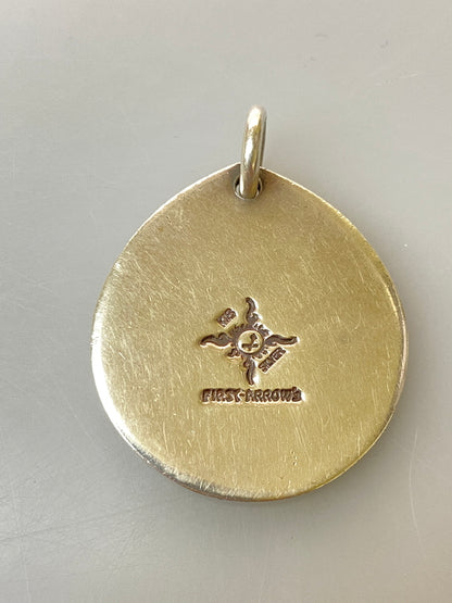 【中古品】【メンズ/レディース】 FIRST ARROW'S ファーストアローズ K18付 放射線タタキメタル ペンダントトップ アクセサリー 192-260729-AS-62-min カラー：シルバー 万代Net店