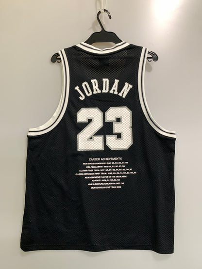 【中古品】【メンズ】 NIKE ナイキ HF9375-010 JORDAN BRAND M J ESS SUMMER JERSEY サマージャージ ベスト 148-260729-AS-12-min サイズ：L カラー：ブラック 万代Net店