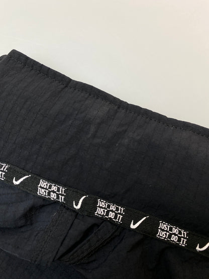 【中古品】【レディース】 NIKE ナイキ CITY UTILITY WOVEN JACKET DV8035-010 シティ ユーティリティ ウーブン ジャケット アウター 169-260731-yn-20-min サイズ：M カラー：ブラック 万代Net店