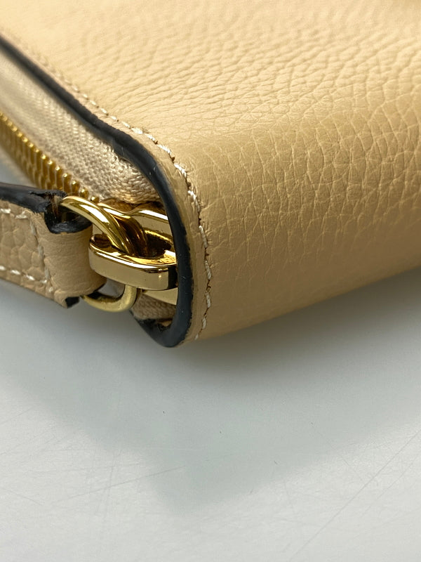 【中古美品】【レディース】 VERSACE ヴェルサーチ ROUND ZIP LONG WALLET ロングウォレット 長財布 181-260729-AS-60-min カラー：ベージュ 万代Net店