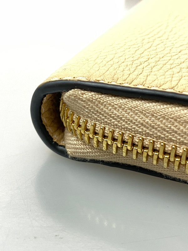 【中古美品】【レディース】 VERSACE ヴェルサーチ ROUND ZIP LONG WALLET ロングウォレット 長財布 181-260729-AS-60-min カラー：ベージュ 万代Net店