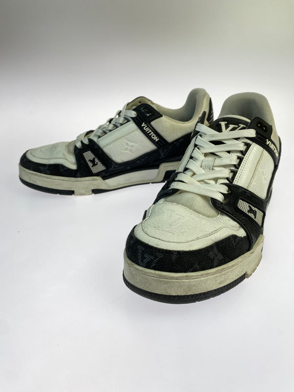 【中古品】【メンズ】 LOUIS VUITTON ルイ ヴィトン LV トレイナー 靴 シューズ スニーカー 179-260730-hu-21-min サイズ：7 1/2 カラー：ホワイト/ブラック 万代Net店