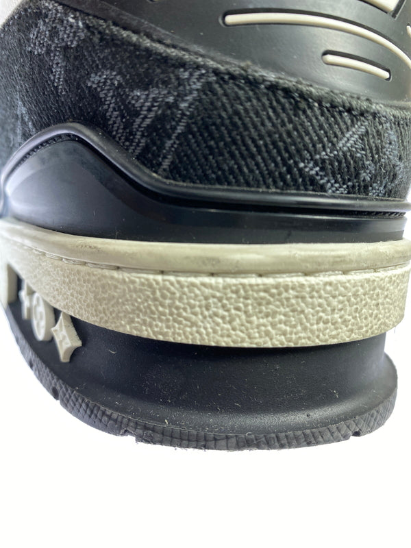 【中古品】【メンズ】 LOUIS VUITTON ルイ ヴィトン LV トレイナー 靴 シューズ スニーカー 179-260730-hu-21-min サイズ：7 1/2 カラー：ホワイト/ブラック 万代Net店