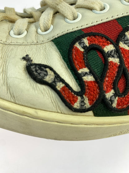【現状渡し品】【メンズ】 GUCCI グッチ 456230 エンブロイダリー スニーカー 靴 シューズ 183-260730-hu-23-min サイズ：7 カラー：ホワイト/グリーン/レッド 万代Net店