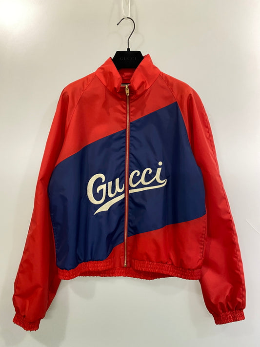 【中古品】【メンズ】 GUCCI グッチ NYLON LOGO JACKET ナイロンロゴジャケット アウター 141-260731-yn-13-min サイズ：46 カラー：レッド/ネイビー 万代Net店