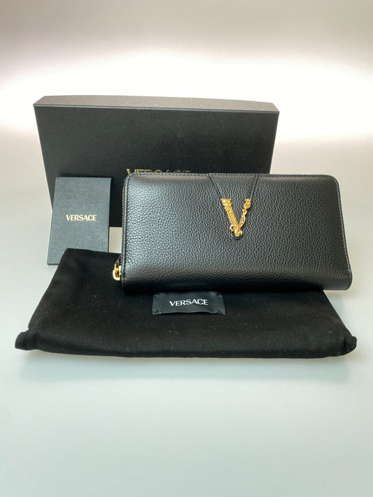 【中古美品】【レディース】 VERSACE ヴェルサーチ ROUND ZIP LONG WALLET ロングウォレット 長財布 181-260729-AS-61-min カラー：ブラック 万代Net店