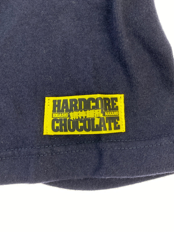 【中古品】【メンズ】 HARDCORE CHOCOLATE ハードコアチョコレート 霊幻道士3 キョンシーの七不思議 SS TEE ショートスリーブ 半袖 プリント Tシャツ メンズ トップス 146-260731-em-16-min サイズ：M カラー：ネイビー 万代Net店