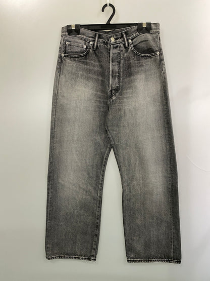 【中古品】【メンズ】 GRAPHPAPER グラフペーパー SELVAGE DENIM FIVE POCKET WIDE STRAIGHT PANTS GU251-40184LB セルビッチ デニム ファイブ ポケット ワイド ストレート パンツ ボトムス 151-260804-yn-08-min サイズ：1 カラー：グレー 万代Net店