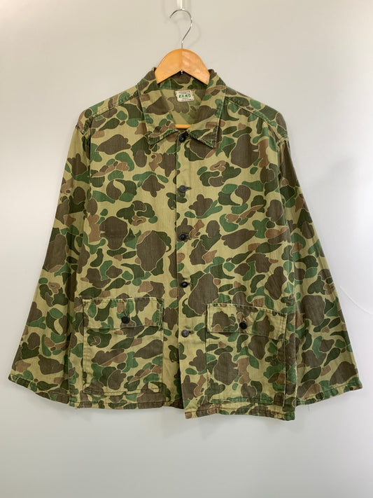 【中古品】【メンズ】 KAMO カモ 60'S DUCK HUNTER CAMO HUNTING JACKET 60年代 ダック ハンター カモ ハンティング ジャケット アウター 146-260804-hu-25-min サイズ：M カラー：グリーン系（カモ） 万代Net店