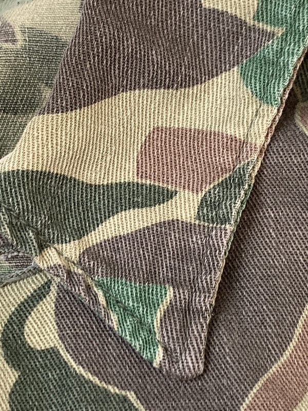 【中古品】【メンズ】 KAMO カモ 60'S DUCK HUNTER CAMO HUNTING JACKET 60年代 ダック ハンター カモ ハンティング ジャケット アウター 146-260804-hu-25-min サイズ：M カラー：グリーン系（カモ） 万代Net店