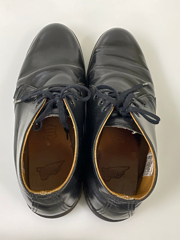 【現状渡し品】【メンズ】 RED WING レッドウィング POSTMAN CHUKKA BOOTS 9196 ポストマン チャッカ ブーツ メンズ レザー シューズ Ｄワイズ 164-260731-em-73-min サイズ：26.5cm カラー：ブラック 万代Net店