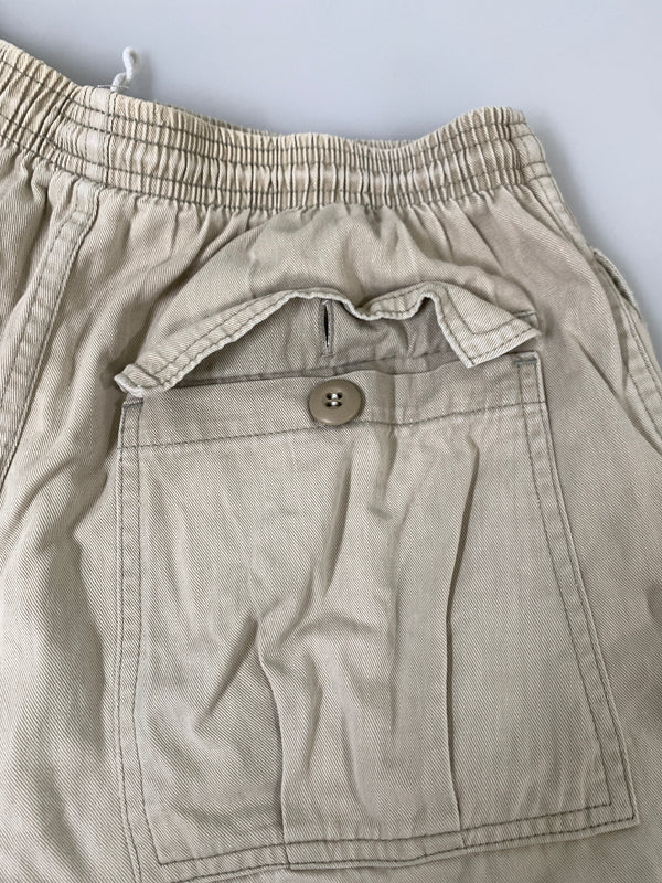 【現状渡し品】【メンズ】 STUSSY ステューシー CARGO PANTS カーゴパンツ ショートパンツ メンズ ボトムス 短パン 153-260731-em-45-min サイズ：M カラー：アイボリー 万代Net店