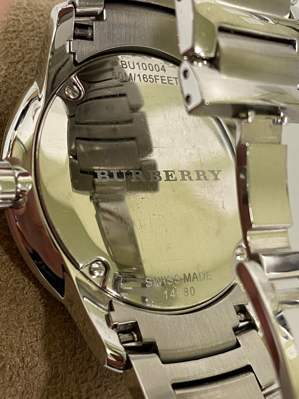 【中古品】【メンズ/レディース】 BURBERRY ザ・クラッシック ラウンド クロノグラフ BU10004 腕時計 ウォッチ 3針モデル 197-260731-em-88-min カラー：シルバー 万代Net店