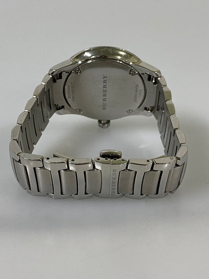 【中古品】【メンズ/レディース】 BURBERRY ザ・クラッシック ラウンド クロノグラフ BU10004 腕時計 ウォッチ 3針モデル 197-260731-em-88-min カラー：シルバー 万代Net店
