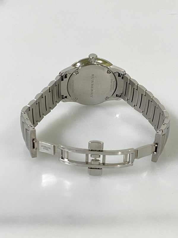 【中古品】【メンズ/レディース】 BURBERRY ザ・クラッシック ラウンド クロノグラフ BU10004 腕時計 ウォッチ 3針モデル 197-260731-em-88-min カラー：シルバー 万代Net店