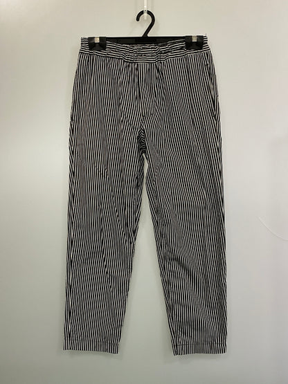 【中古品】【メンズ】 BLACK COMME DES GALCONS ブラックコムデギャルソン COTTON STRIPE EASY PANTS コットン ストライプ イージー パンツ ボトムス 140-260804-hu-13-min サイズ：M カラー：ブラック/ホワイト（ストライプ） 万代Net店