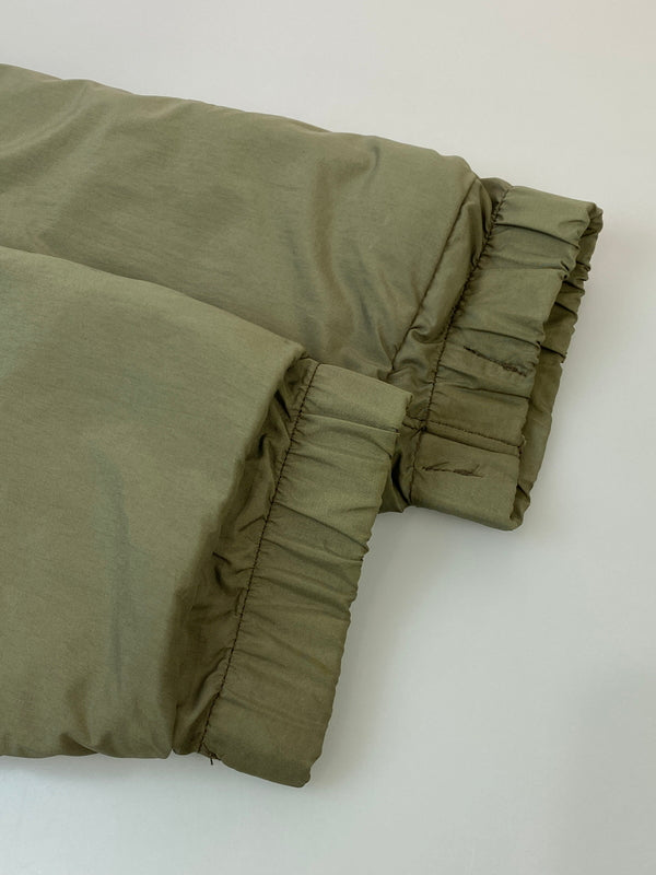 【中古品】【メンズ】 U.S.ARMY ユーエスアーミーLEVEL7 INSULATIVE JACKET レベル7 インシュレイティブ ジャケット ダウン アウター 146-260804-hu-10-min サイズ：M カラー：カーキ系 万代Net店