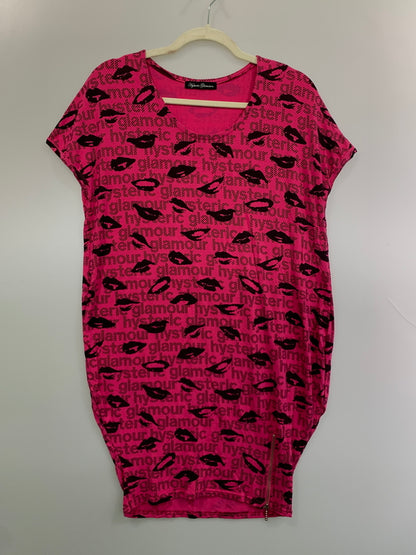 【中古品】【レディース】 HYSTERIC GLAMOUR ヒステリックグラマー LIP ONE-PIECE リップ ワンピース 0103CO03 170-260804-hu-56-min サイズ：FREE カラー：ピンク/ブラック 万代Net店