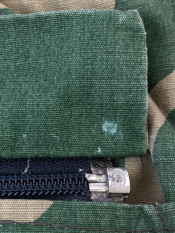 【現状渡し品】【メンズ】 L.L.BEAN エルエルビーン WOODLAND CAMO HUNTING VEST ウッドランド カモ ハンティング ベスト 袖なし 上着 アウター 146-260804-hu-02-min サイズ：L カラー：グリーン/ブラウン（カモ柄） 万代Net店