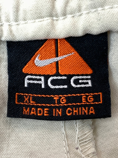 【中古品】【メンズ】 NIKE ナイキ ACG 00'S CARGO SHORTS 00年代 カーゴ ショーツ 半ズボン ショートパンツ ボトムス 157-260804-hu-45-min サイズ：XL カラー：アイボリー系 万代Net店
