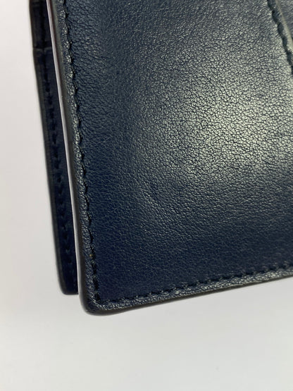 【現状渡し品】【メンズ/レディース】 LOEWE ロエベ PUZZLE FDGE BIFOLD COIN WALLET パズル バイフォールド コインウォレット 二つ折り財布 181-260806-yn-11-min カラー：ネイビー 万代Net店